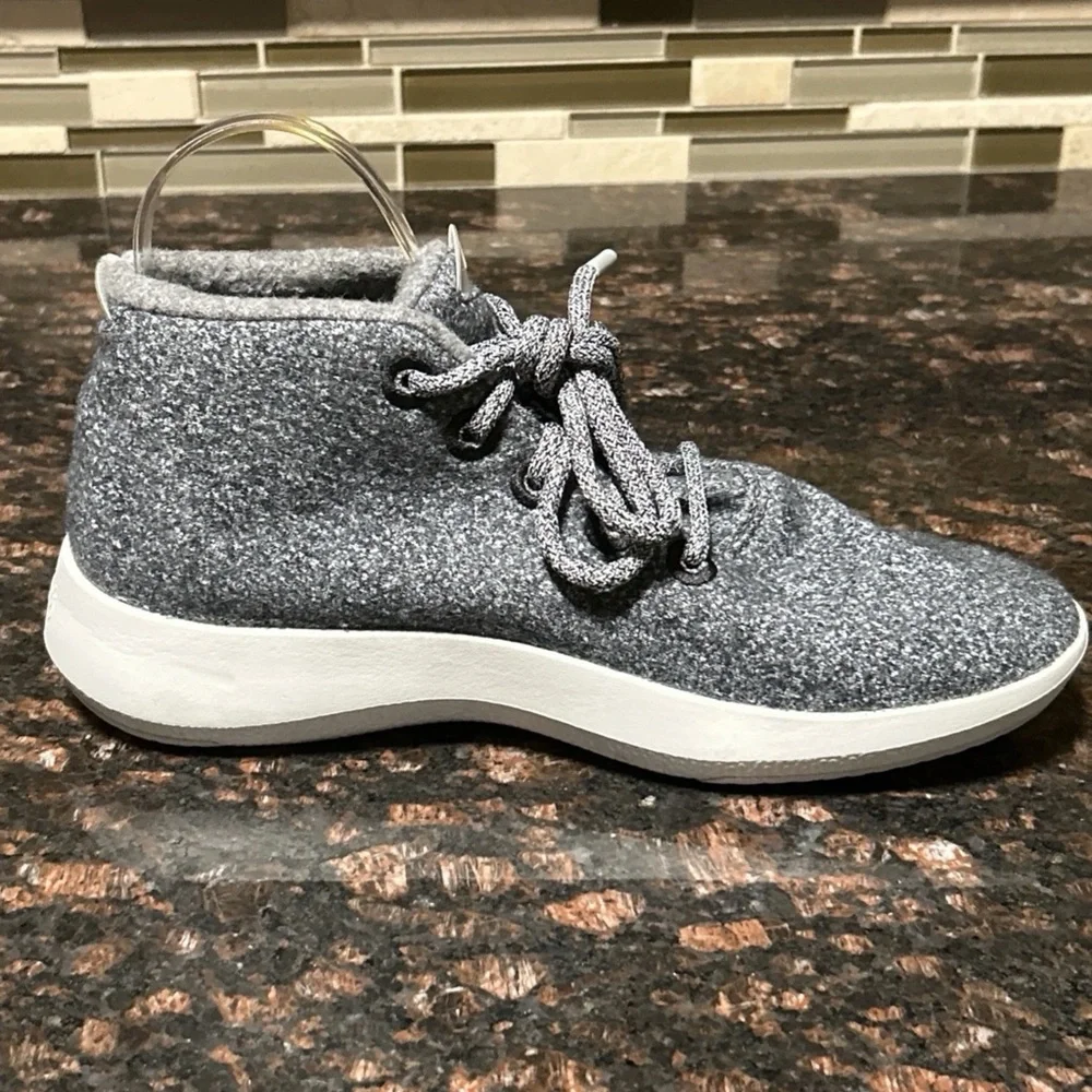 Allbirds Wool Runner High Top Sneakers Women’s Size 10 Gray Store Model